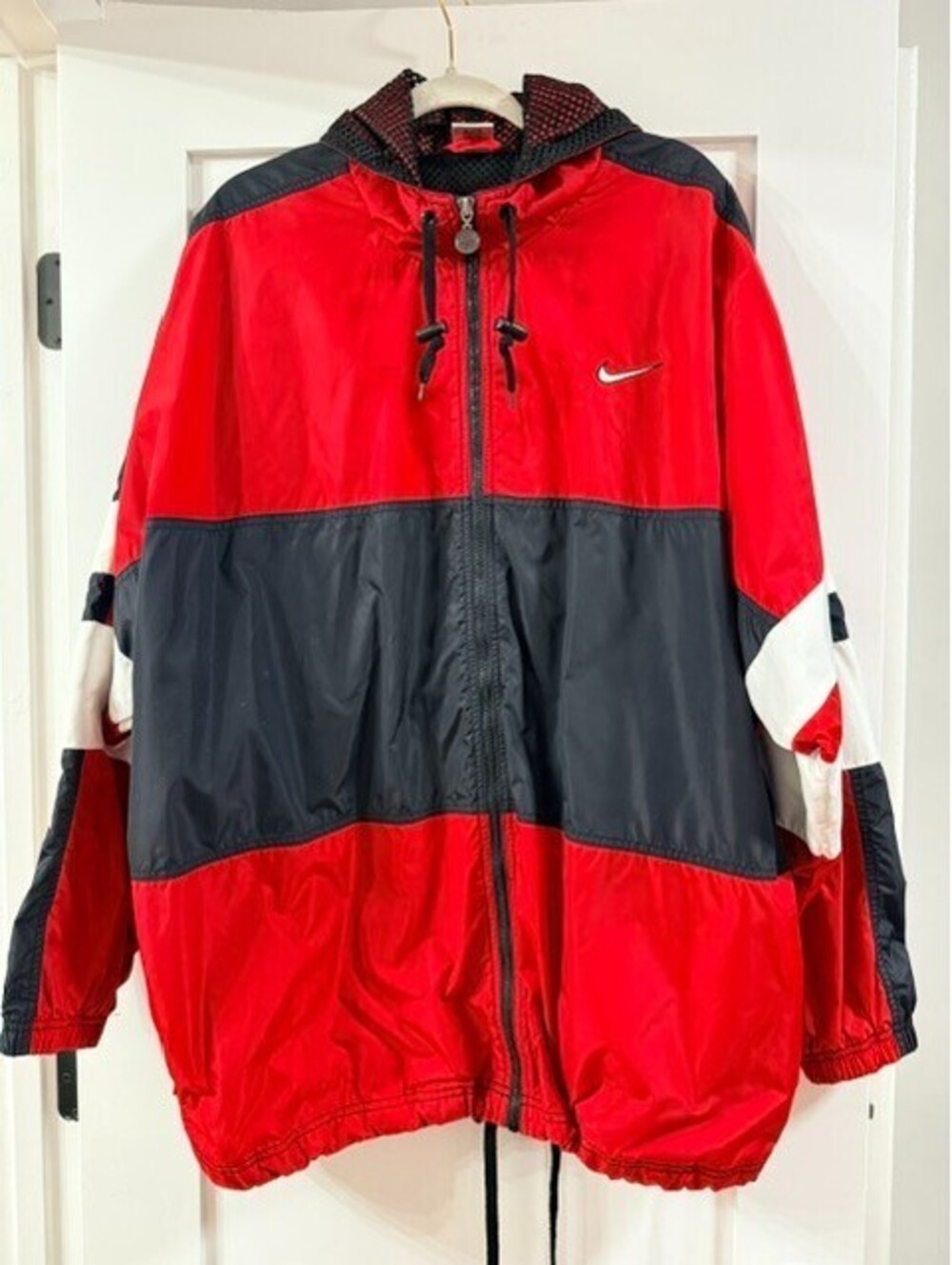 Vintage Nike Windbreaker Jacket Xl Red Black Mesh Lined Full Zip USA Swoosh
